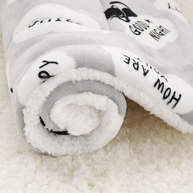 Winter Dog Bed Pet Blanket Pet Sleeping Mat Warm Cat Dog Bed Cover Pet Sofa Cushion Mattress For Small Dogs Chihuahua Bulldog